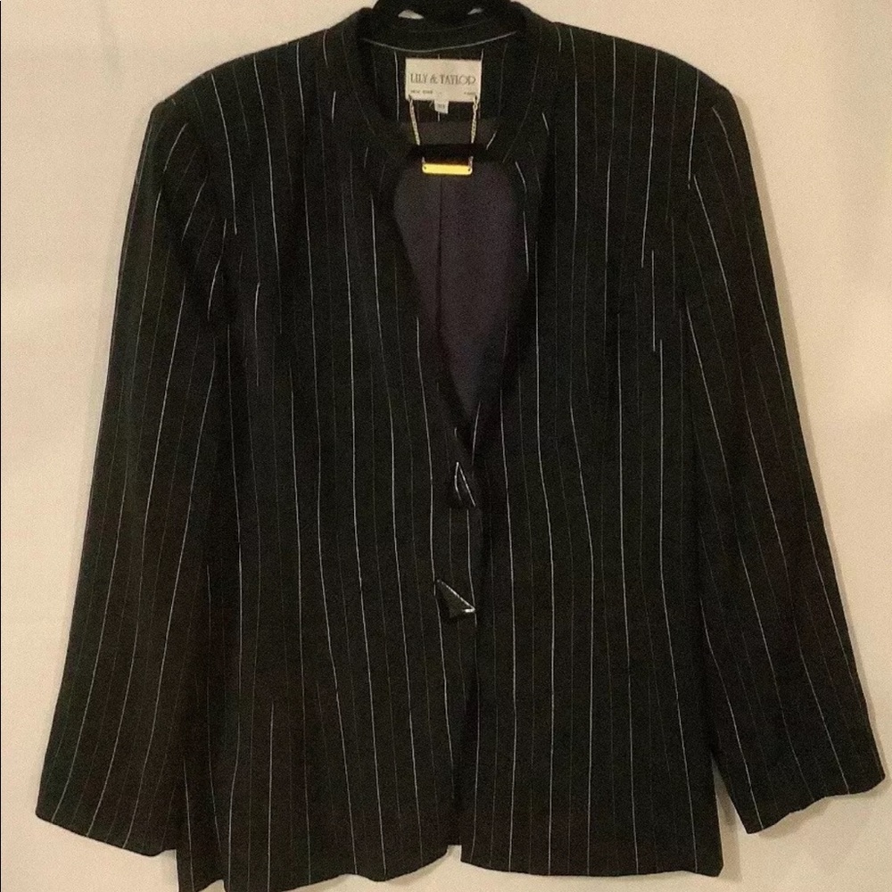 Lily & Taylor Sz 18 Blazer Black PINK Pin Stripe